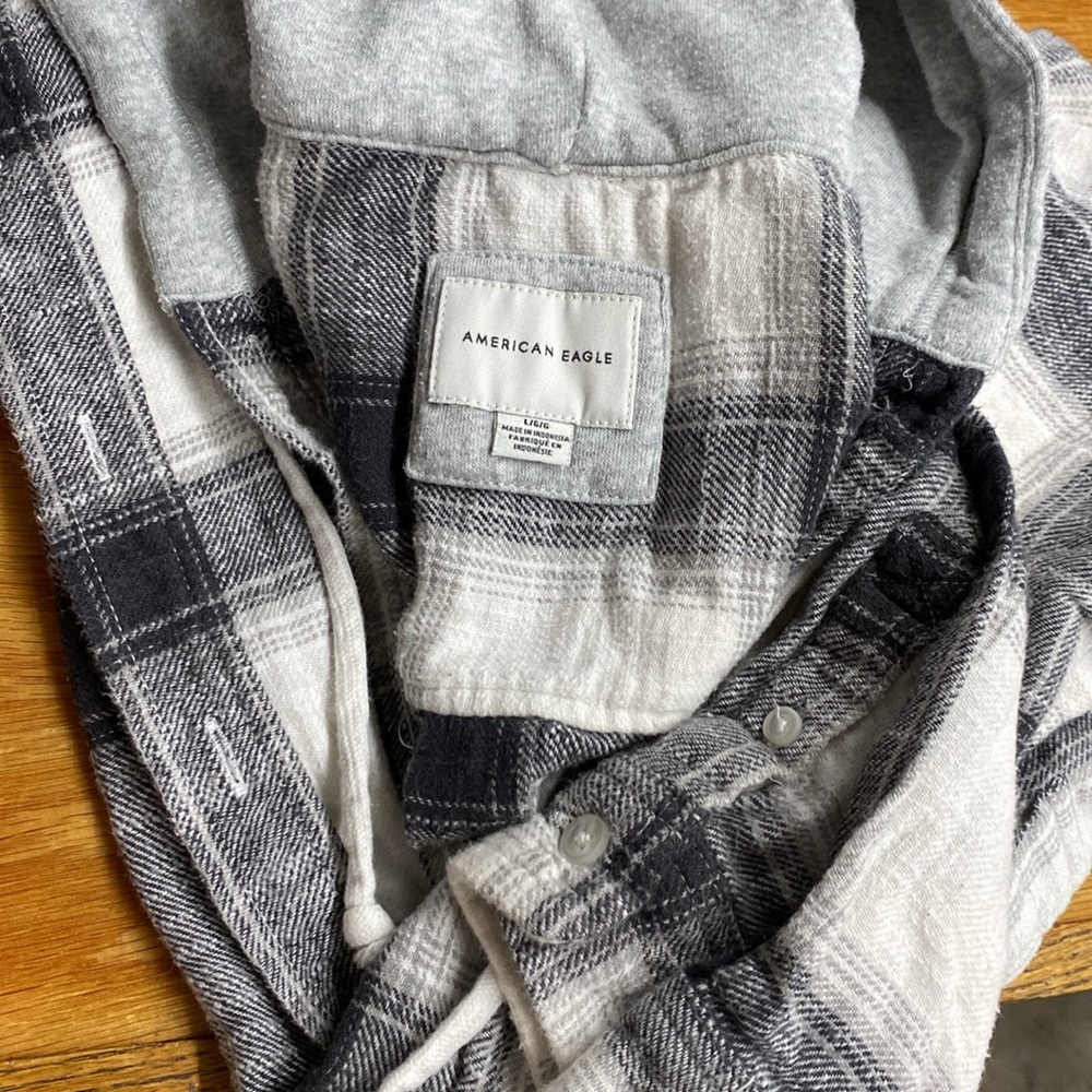 American Eagle Button With Hood - image 1